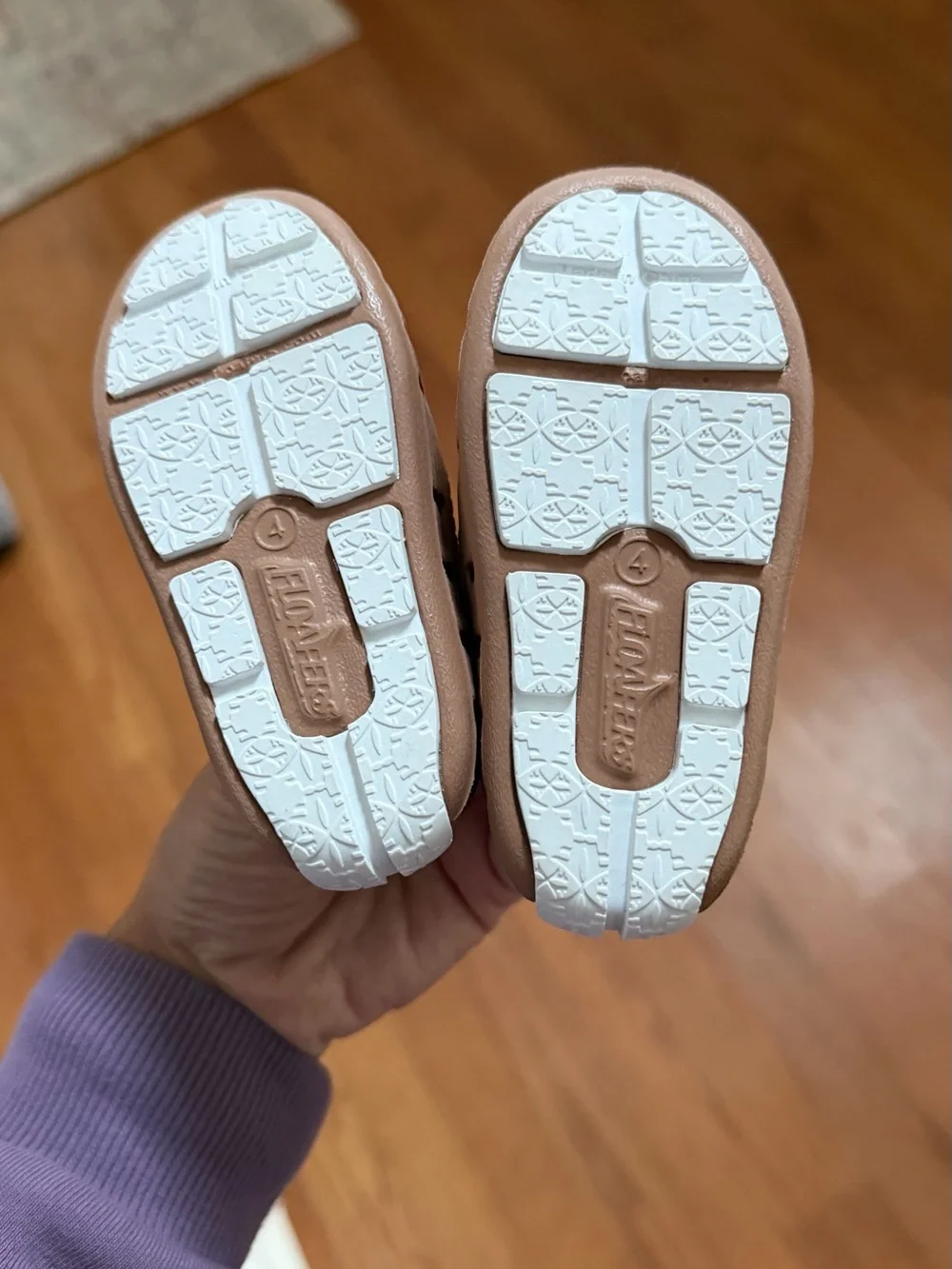 Great Condition Toddler Floafers Breathable Water Slip-On Shoes in Tan